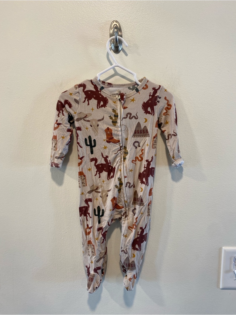 Caden lane camboo cowboy western print zipper footie one piece pajama 0-3 months